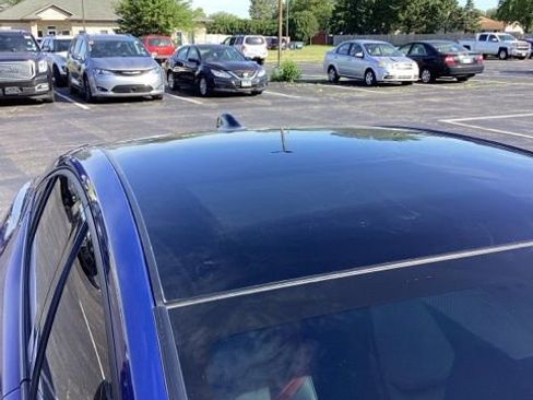 Used 2024 Toyota Prius Prime Premium w/ Advanced Technology Package FWD image 12