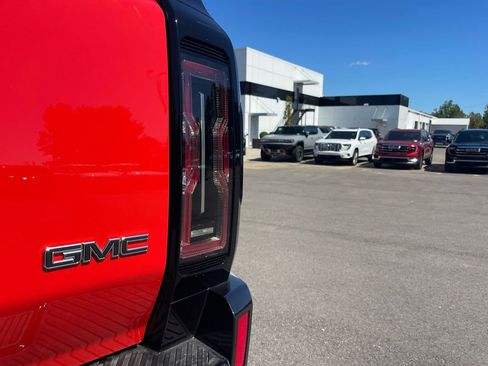 New 2026 GMC Hummer EV SUV image 33