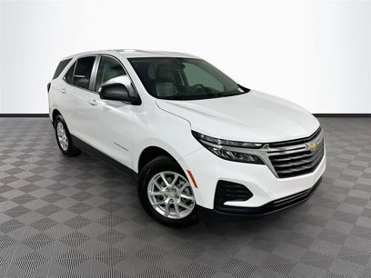 Used 2022 Chevrolet Equinox LS w/ LS Convenience Package