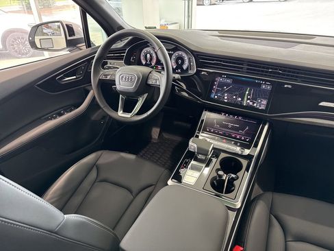 Used 2026 Audi Q7 3.0T Premium Plus AWD/4WD image 47