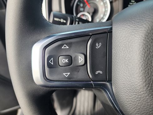 Used 2025 RAM 1500 Big Horn image 31