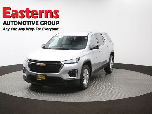 Used 2022 Chevrolet Traverse LS AWD/4WD image 54