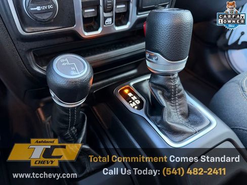 Used 2024 Jeep Wrangler Sport S image 22