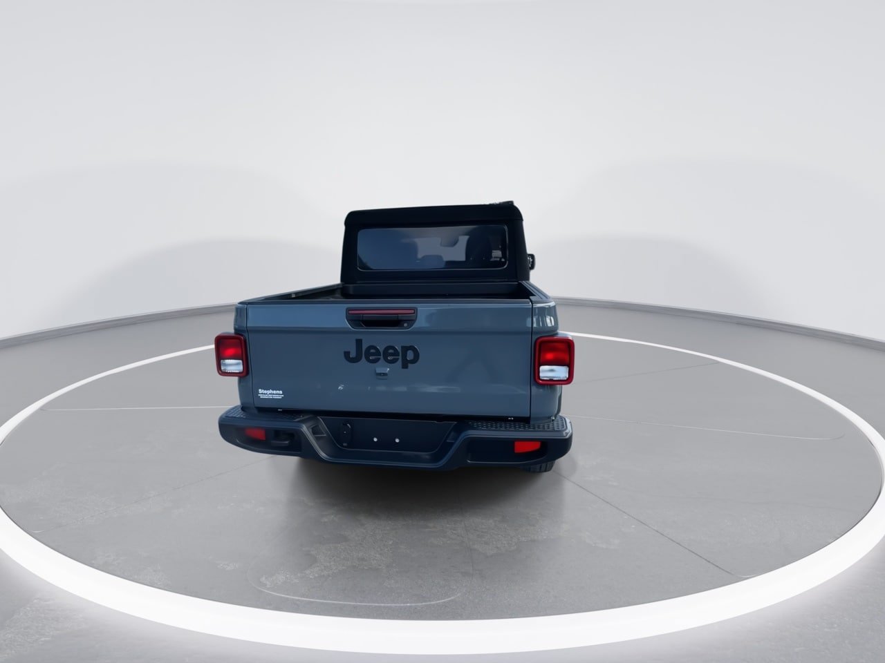 Used 2024 Jeep Gladiator Sport AWD/4WD image 17