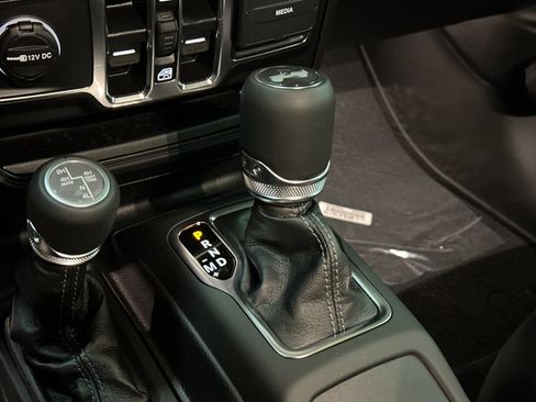 New 2025 Jeep Wrangler Unlimited Sahara image 21