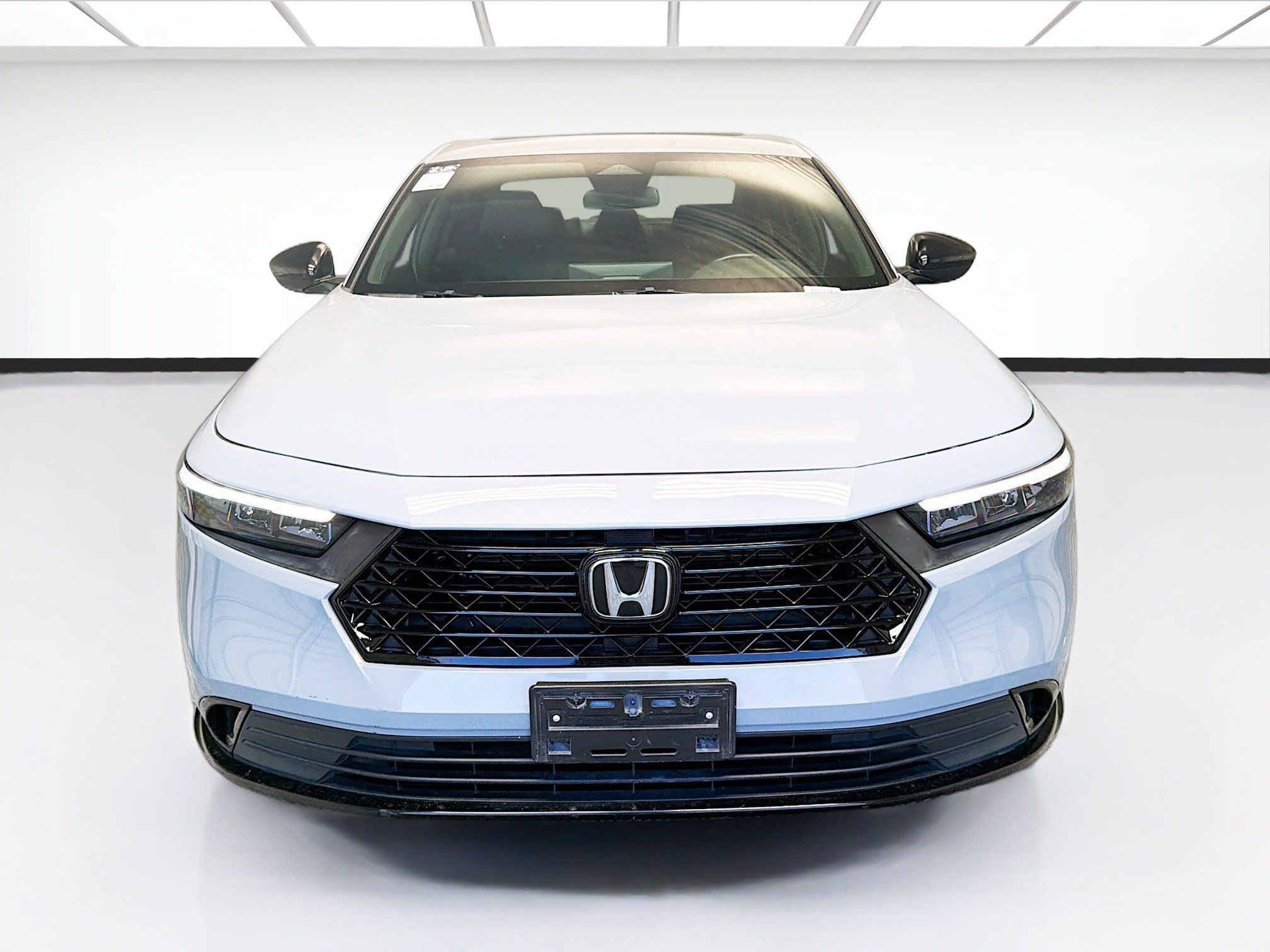 Used 2024 Honda Accord Sport image 2