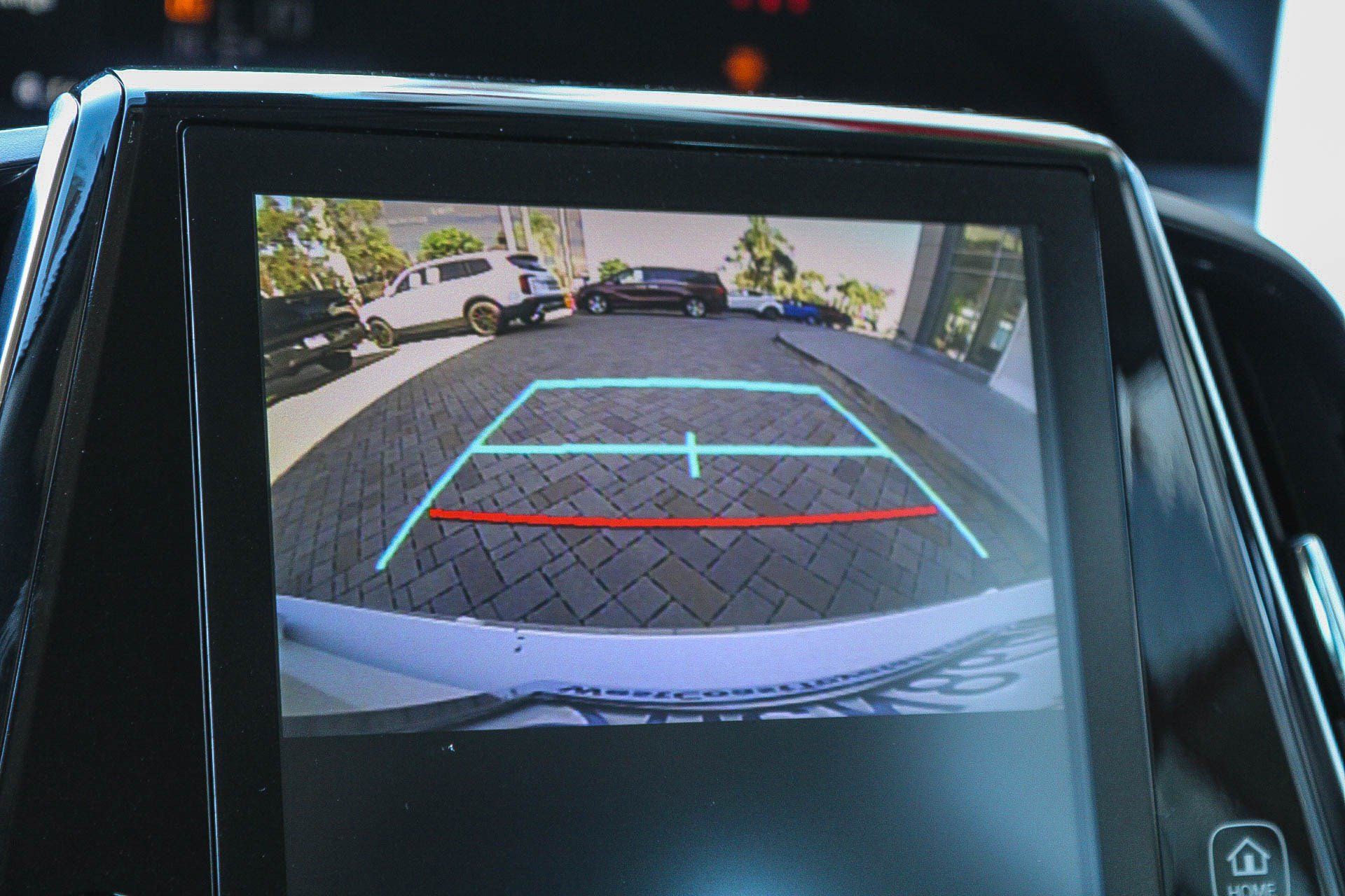 Certified 2021 Toyota Prius Prime Limited FWD image 38