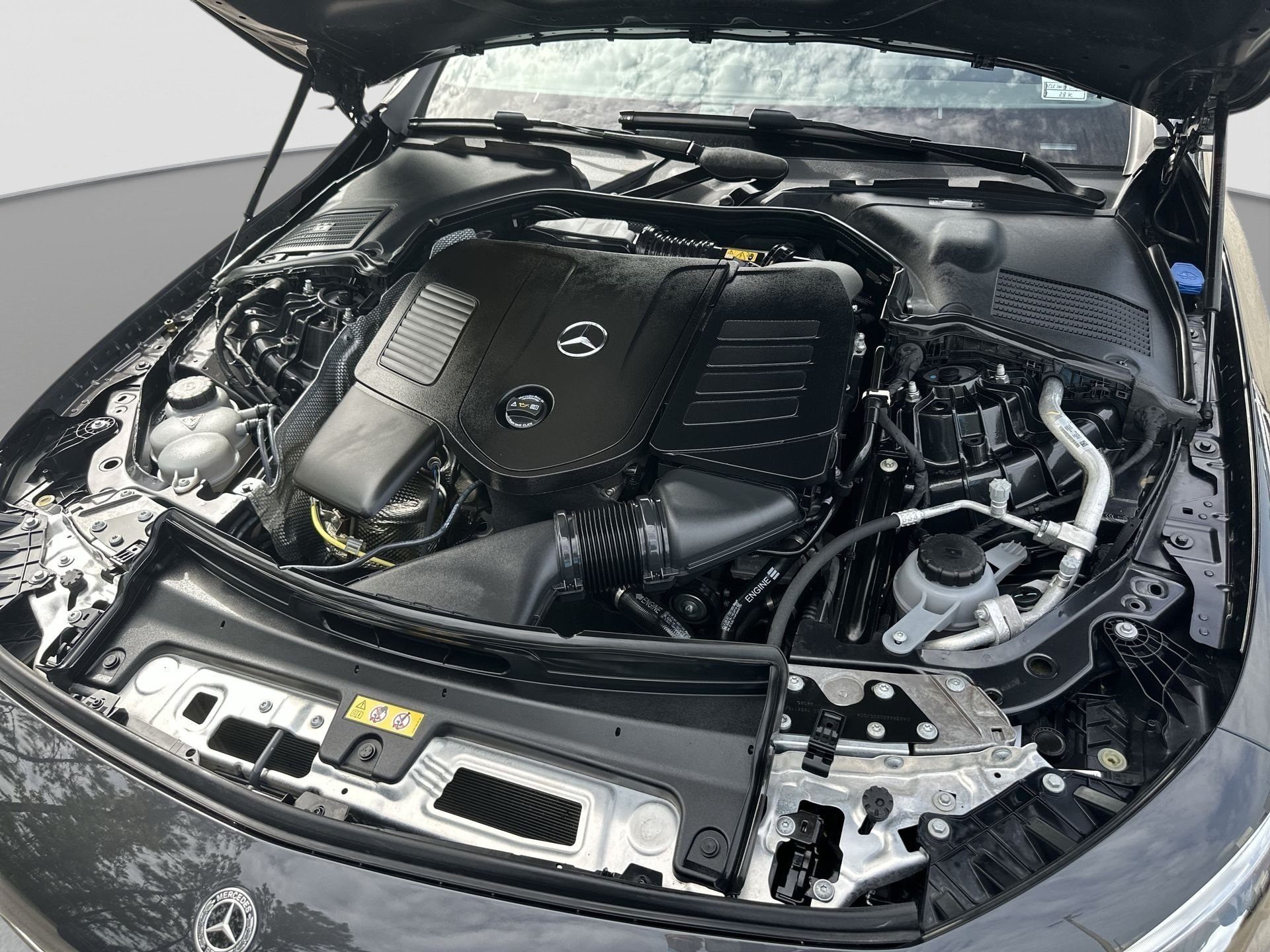 Used 2024 Mercedes-Benz CLE 300 4MATIC Coupe image 30