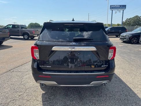 Used 2023 Ford Explorer Limited w/ Equipment Group 301A AWD/4WD image 6