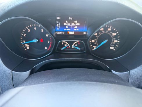 Used 2018 Ford Focus Titanium FWD image 10