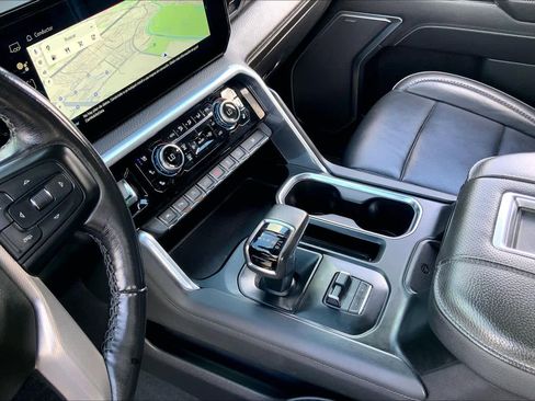 Used 2022 GMC Sierra 1500 Denali image 16