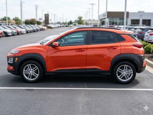 Used 2020 Hyundai Kona SEL image 2