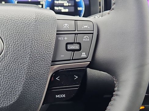 New 2026 Toyota Camry Hybrid AWD/4WD image 18