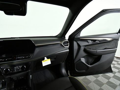 New 2026 Chevrolet TrailBlazer ACTIV AWD/4WD image 20