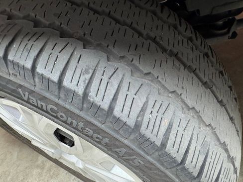 Used 2023 Ford Transit 250 Low Roof w/ Exterior Upgrade Package image 33