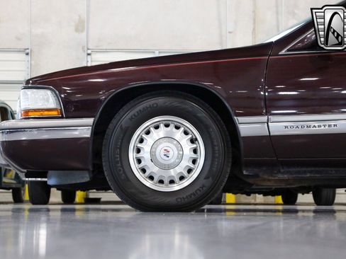 Used 1996 Buick Roadmaster Limited image 4