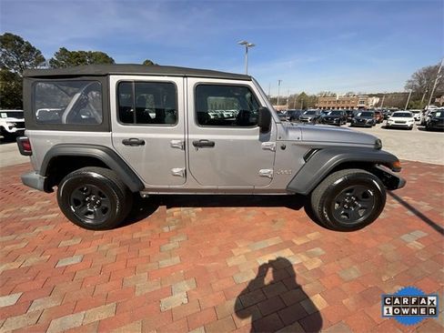 Used 2021 Jeep Wrangler Unlimited Sport image 37