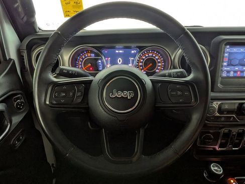 Used 2019 Jeep Wrangler Unlimited Sport S AWD/4WD image 13