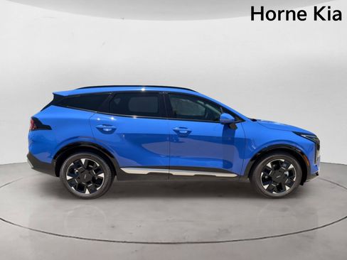 New 2026 Kia Sportage SX FWD image 3