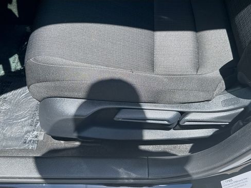Used 2023 Honda Civic LX image 17