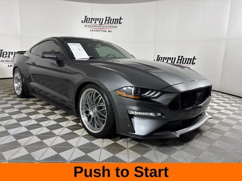 Used 2020 Ford Mustang GT w/ Black Accent Package RWD image 4