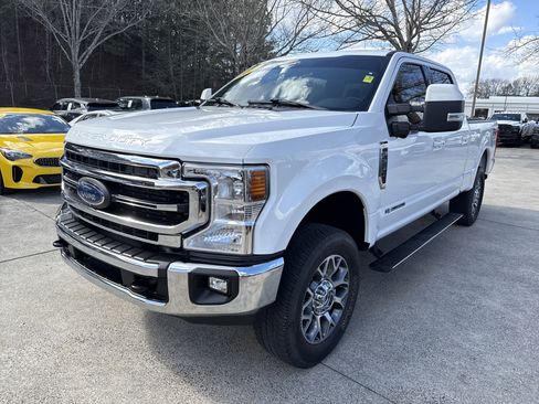 Used 2022 Ford F250 Lariat w/ Lariat Ultimate Package image 3