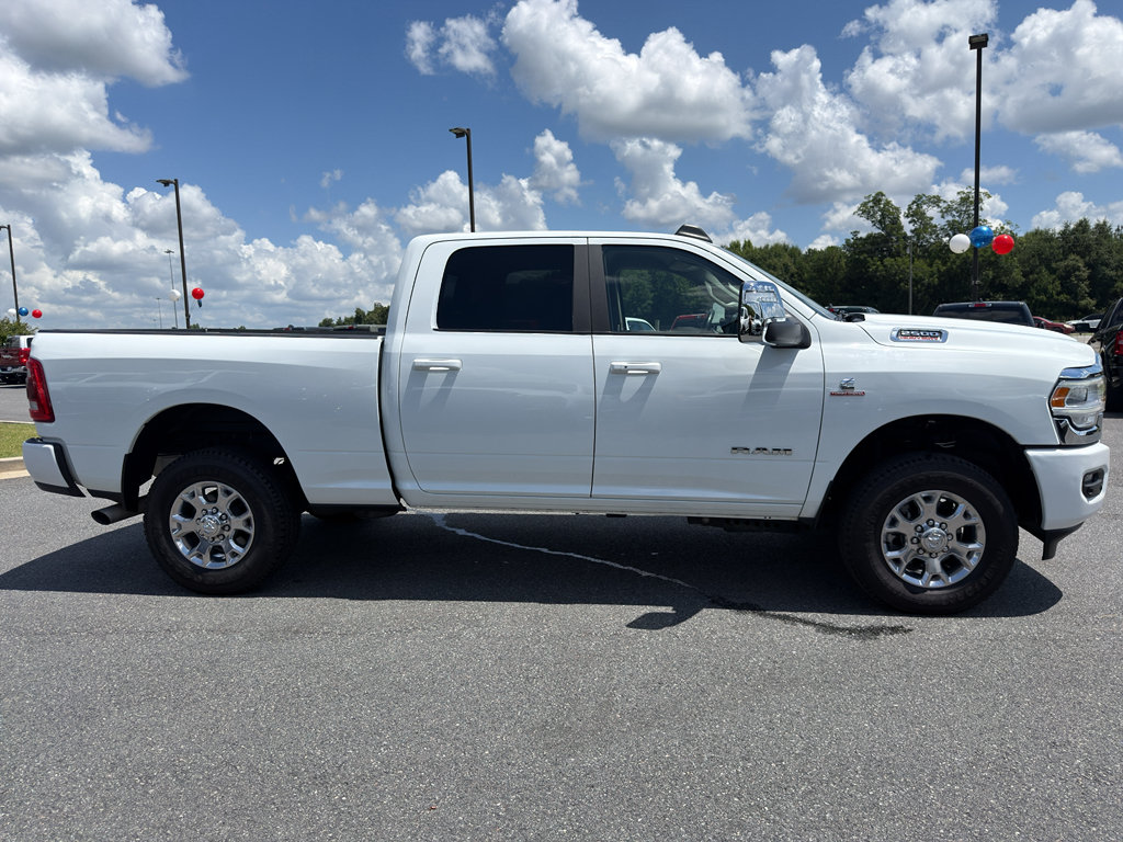 Used 2024 RAM 2500 Laramie AWD/4WD image 4