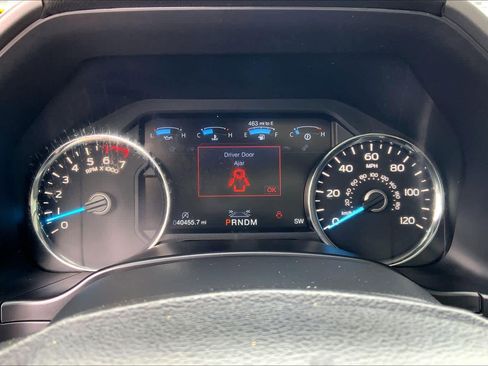 Used 2019 Ford F150 Platinum w/ Equipment Group 701A Luxury image 22