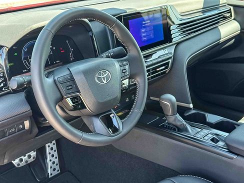 Certified 2026 Toyota Camry SE w/ Convenience Package FWD image 12