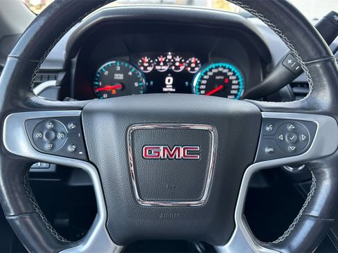 Used 2017 GMC Yukon SLT w/ Open Road Package image 31