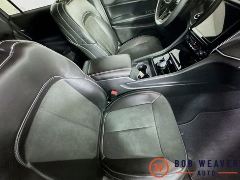 Used 2025 Jeep Grand Cherokee L Altitude image 30