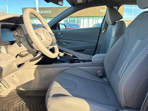 New 2026 Hyundai Elantra SEL Sport Premium FWD image 11
