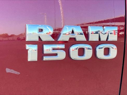 Used 2018 RAM 1500 Lone Star image 31