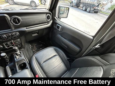 Used 2022 Jeep Wrangler Unlimited Sahara w/ Cold Weather Group AWD/4WD image 11