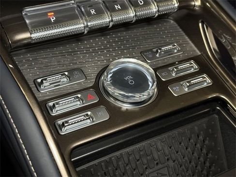 New 2026 Lincoln Nautilus Black Label image 31