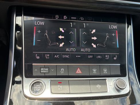 Used 2023 Audi Q8 Premium Plus AWD/4WD image 21