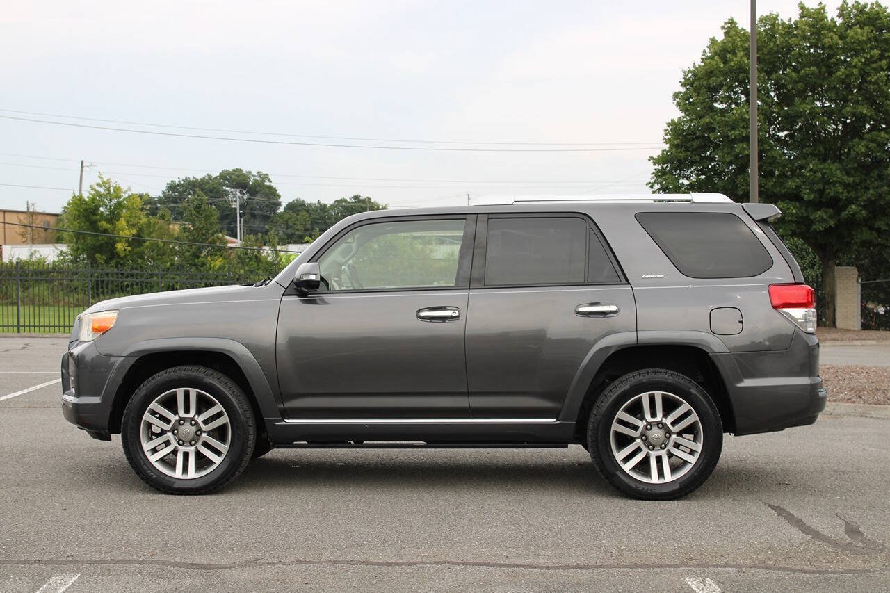 Used 2013 Toyota 4Runner Limited AWD/4WD image 3
