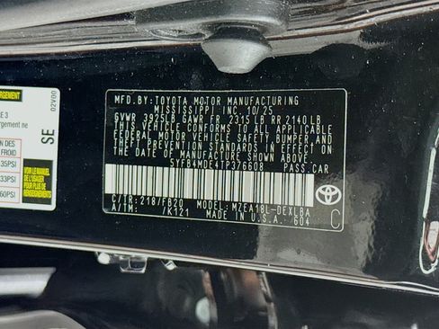 Used 2026 Toyota Corolla LE FWD image 37