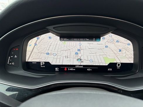 Used 2021 Audi Q7 3.0T Premium Plus image 24