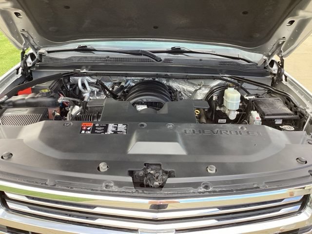 Used 2015 Chevrolet Tahoe LTZ AWD/4WD image 17