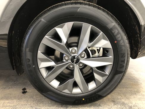 Certified 2023 Kia Sportage SX image 22