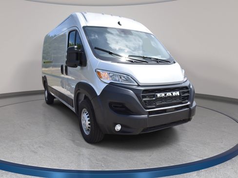 New 2026 RAM ProMaster 2500 w/ Premium Convenience Group FWD image 6