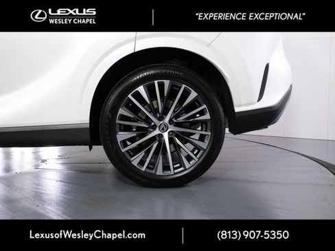 Used 2025 Lexus RX 350 Premium Plus w/ Accessory Package (Z1) FWD image 11