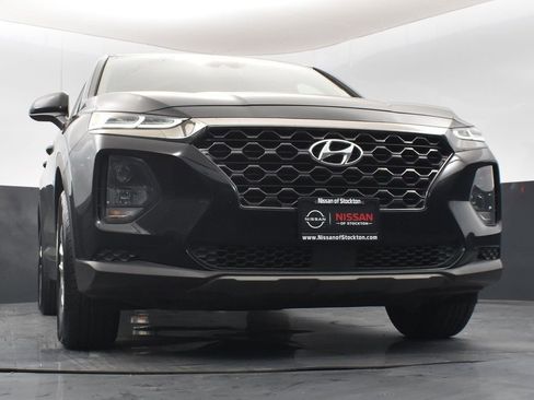 Used 2019 Hyundai Santa Fe SE image 36