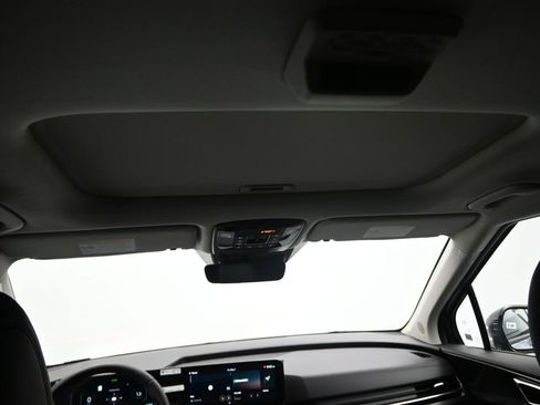 New 2026 Kia Carnival SX FWD image 36