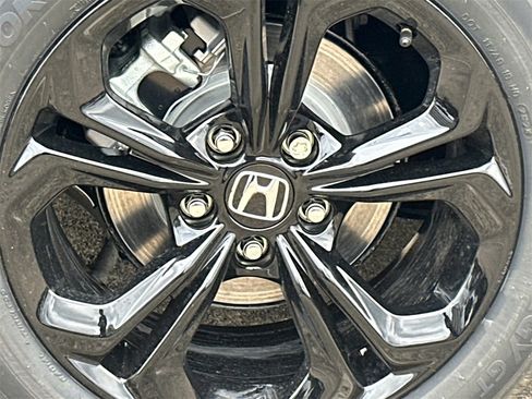 New 2025 Honda Accord SE image 5