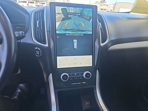 Used 2024 Ford Edge SEL AWD/4WD image 19