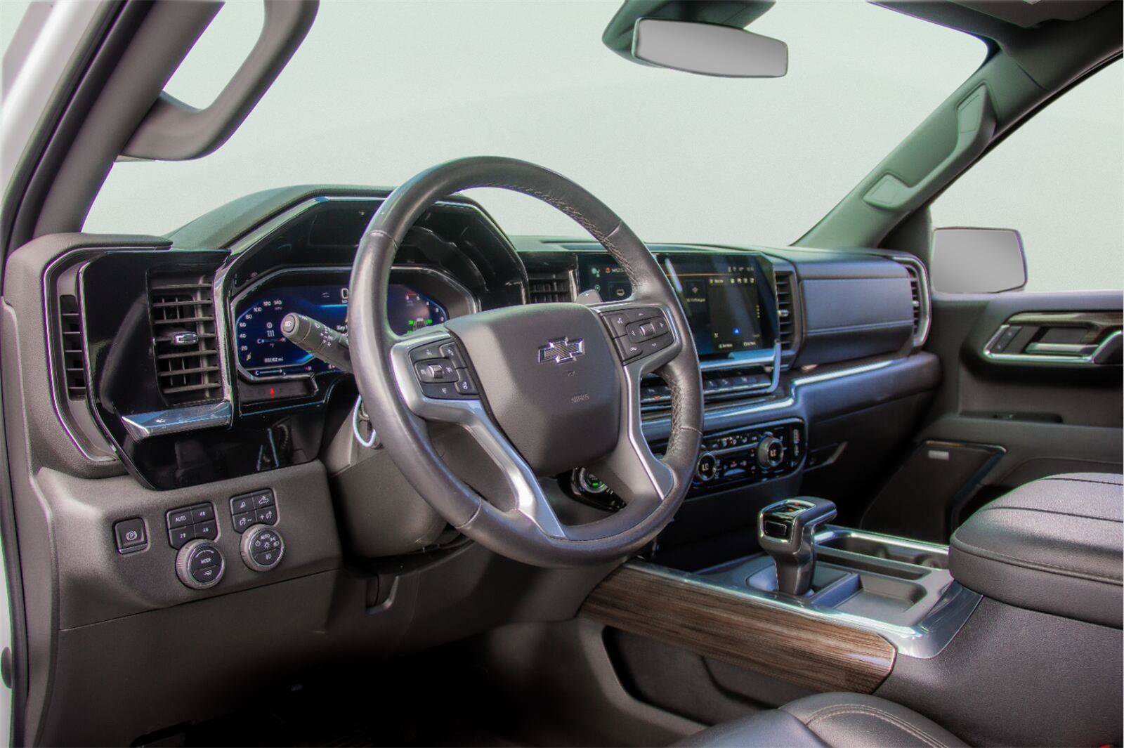 Used 2023 Chevrolet Silverado 1500 RST w/ RST All Star Premium Package AWD/4WD image 10
