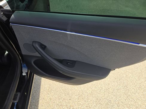 Used 2024 Tesla Model 3 Standard Range RWD image 26
