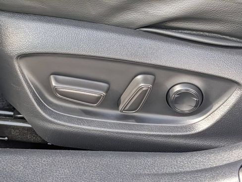 Used 2024 Toyota Camry SE FWD image 25